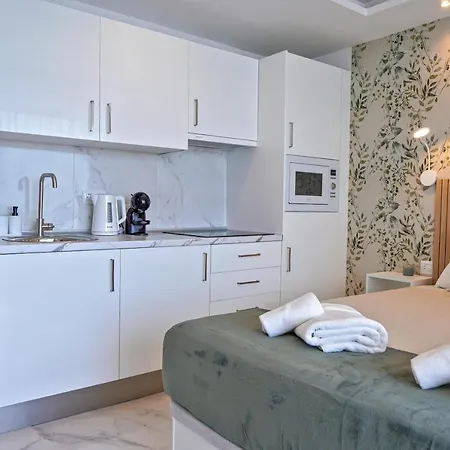 Appartement Stylish Modern With Ocean View And Pools, 1001, Ponderosa