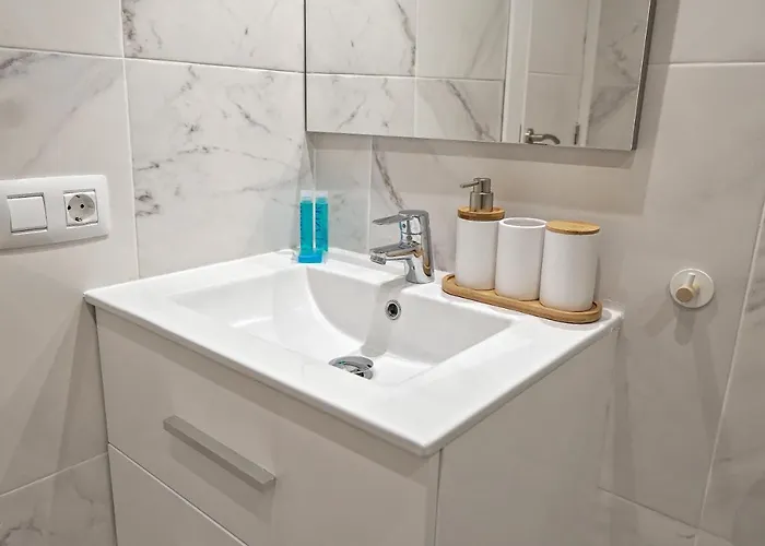 Stylish Modern With Ocean View And Pools, 1001, Ponderosa Playa de las Americas (Tenerife)