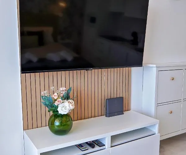 Stylish Modern With Ocean View And Pools, 1001, Ponderosa Apartamento