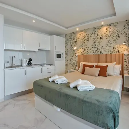 Stylish Modern With Ocean View And Pools, 1001, Ponderosa Playa de las Américas